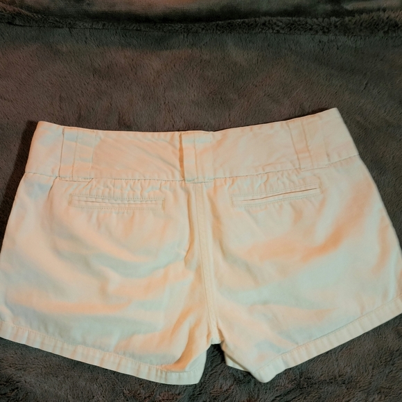 THE LIMITED Drew Fit White Shorts Size 6 EUC - Picture 10 of 11